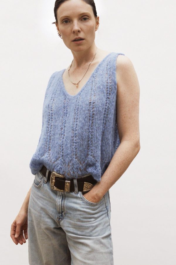 No 9 crochet skyblue